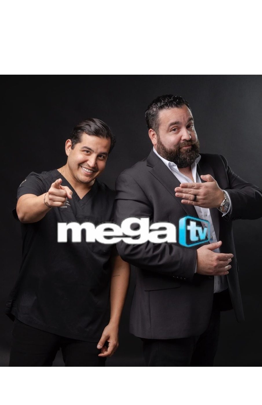 Carlos Leras in the Mega TV promotional photo