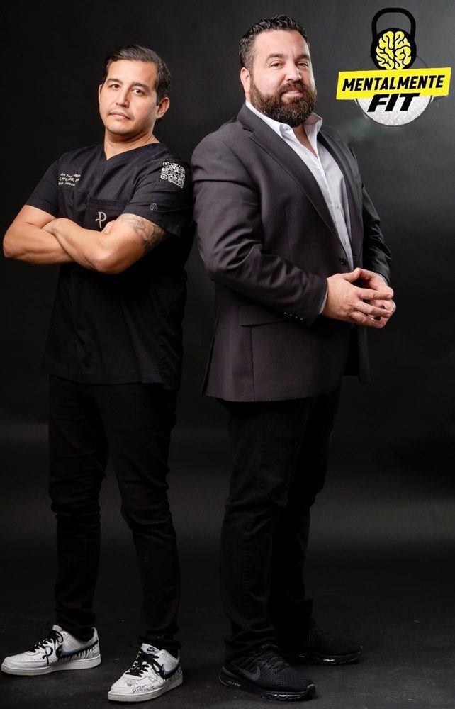 Carlos Leras in the Mentalmente FIT promotional photo